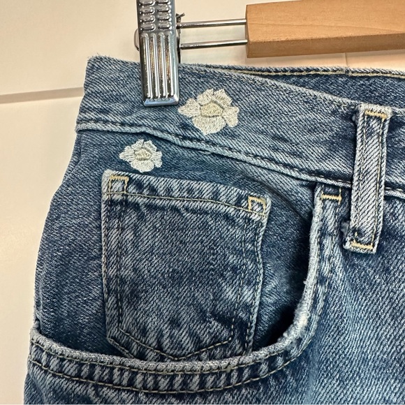 7 For All Mankind Floral Embroidered Denim Jeans - Picture 7 of 15